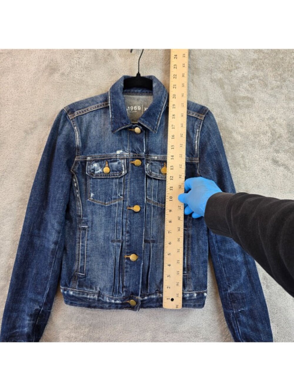 Gap 1969 Denim Jacket Womens XS Blue Button Front Collared Distressed Trucker - Picture 4 of 10